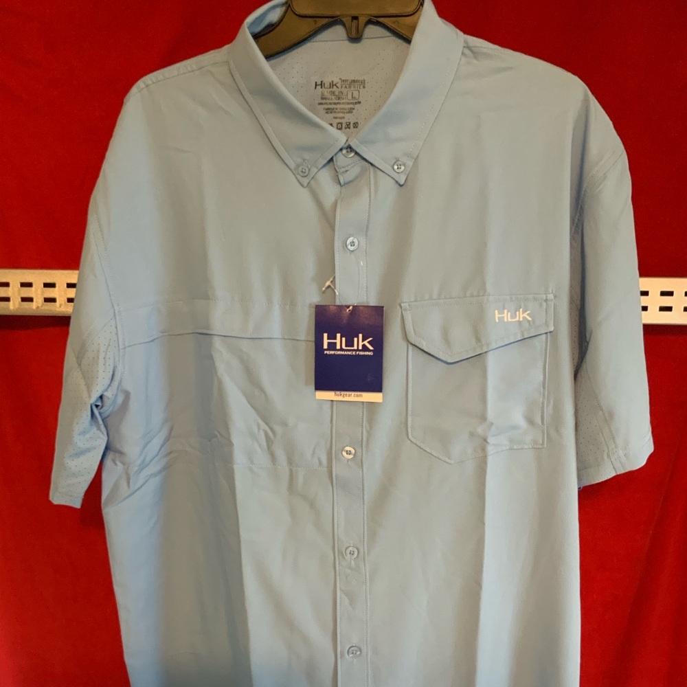 Huk Mens Button Down Vented Shirt